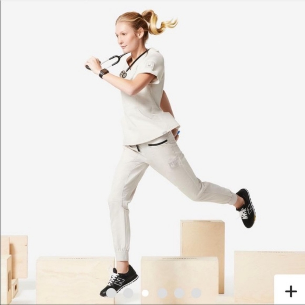 RESERVED EUC FIGS x Star Wars Scrub Bundle